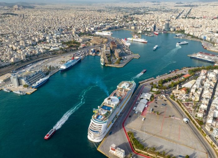 ΟΛΠ Α.Ε.: Υλοποίηση Νέου Προγράμματος Υποτροφιών για το ακαδημαϊκό έτος 2025-2026